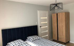 Apartament 15G